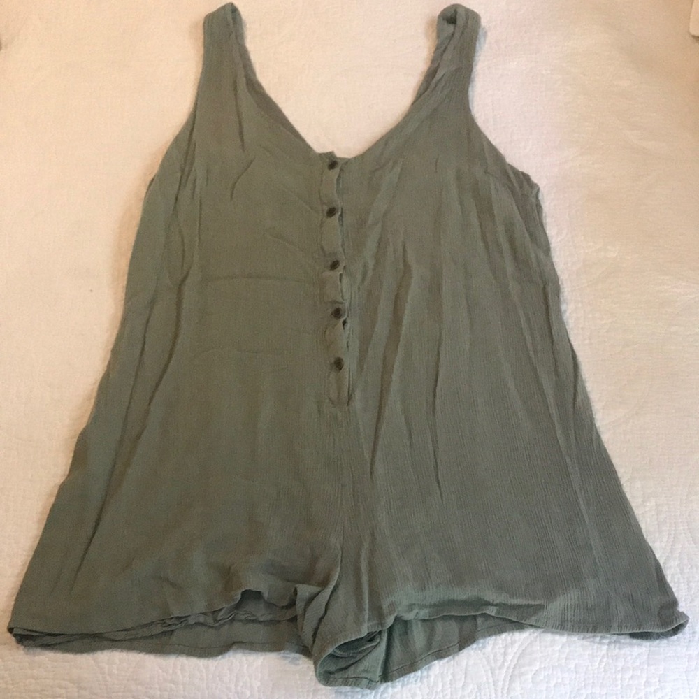 Green jumper